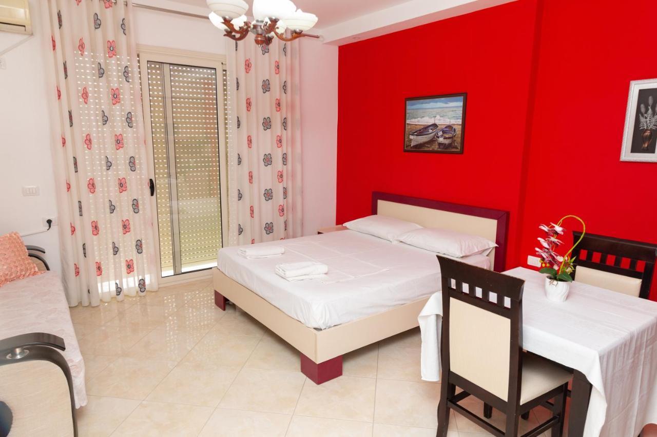 Residence Martin 21 Vlorë Exteriör bild