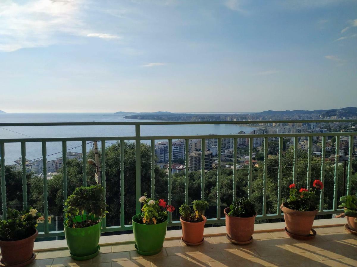 Residence Martin 21 Vlorë Exteriör bild